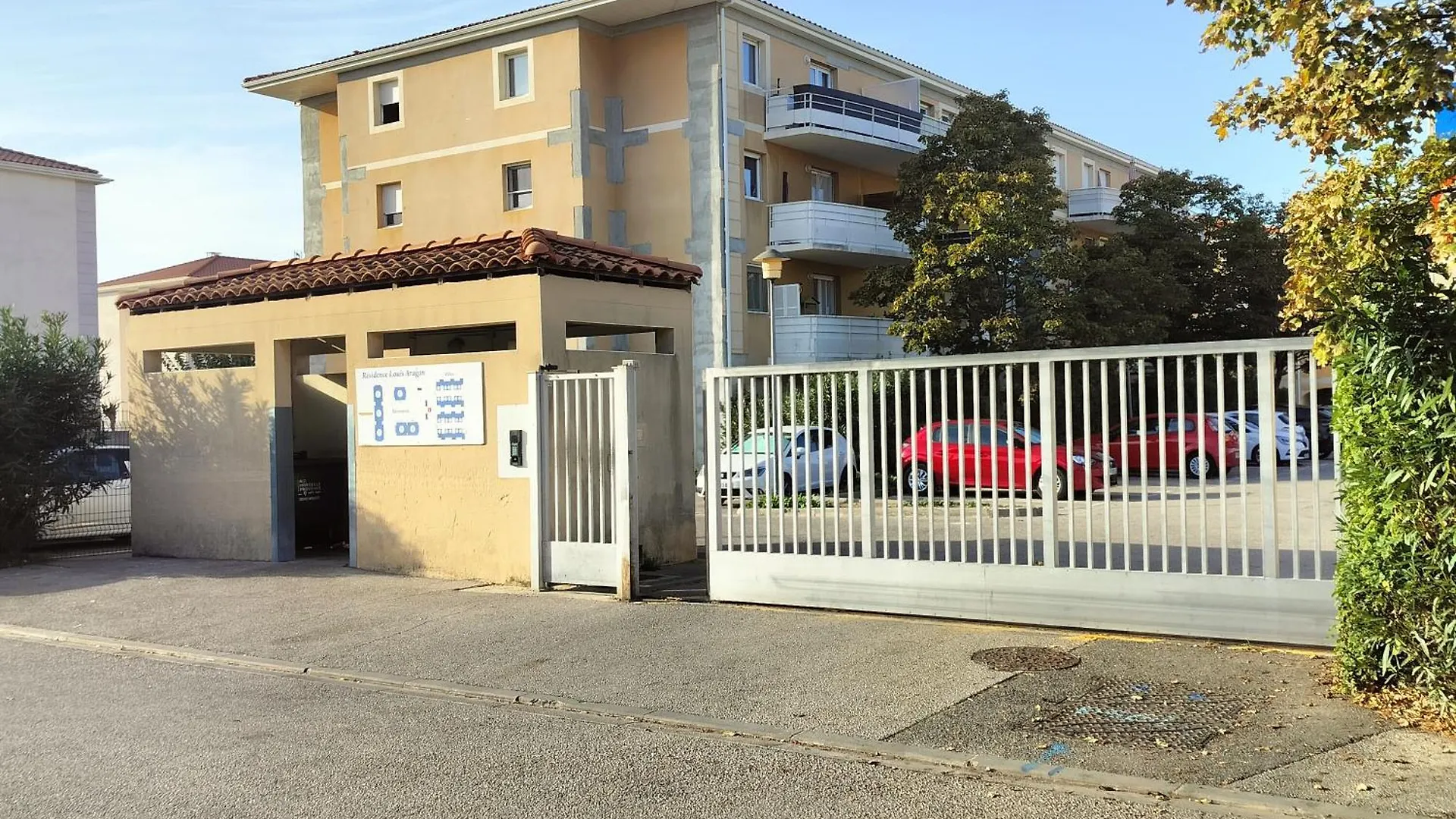 Apartament Appart T2 Dans Residence Calme Parking Prive Gratuit Miramas